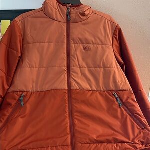😎REI Two-Tone Rust and Burnt Orange Insulated Jacket😎